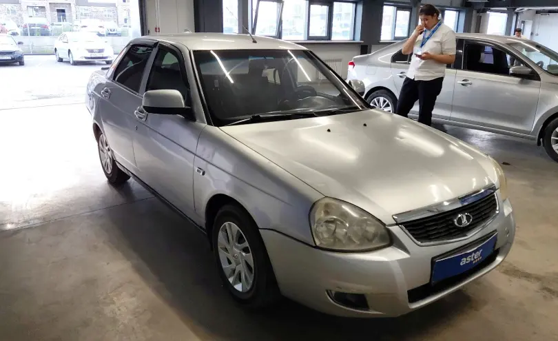 LADA (ВАЗ) Priora 2012 года за 1 500 000 тг. в Астана фото 2