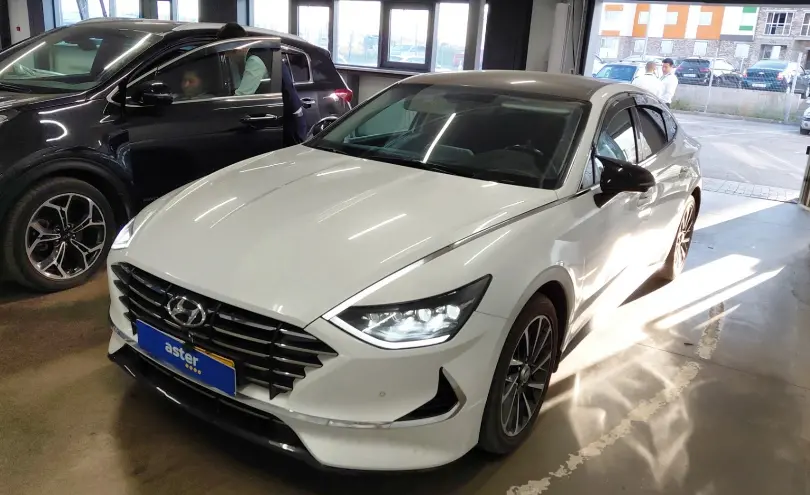 Hyundai Sonata 2023 года за 11 500 000 тг. в Астана