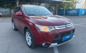 Mitsubishi Outlander 2014 года за 5 700 000 тг. в Алматы фото 2