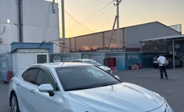 Toyota Camry 2019 года за 14 000 000 тг. в Шымкент фото 3