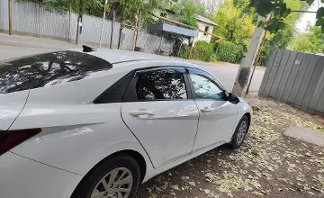 Hyundai Elantra 2022 года за 7 000 000 тг. в Алматы фото 2