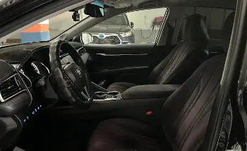 Toyota Camry 2020 года за 13 000 000 тг. в Шымкент