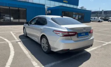Toyota Camry 2018 года за 11 000 000 тг. в Алматы фото 4