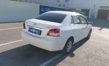 Toyota Yaris 2010 года за 4 500 000 тг. в Шымкент фото 3