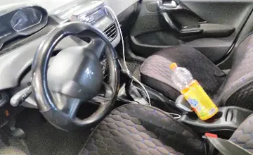 Peugeot 2008 2016 года за 2 500 000 тг. в Астана фото 5