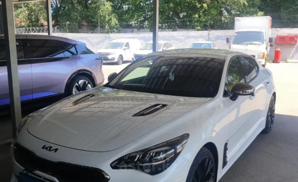 Kia Stinger 2022 года за 18 000 000 тг. в Алматы