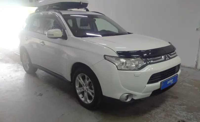Mitsubishi Outlander 2013 года за 8 000 000 тг. в Павлодар фото 3