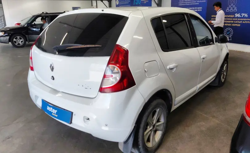 Renault Sandero 2011 года за 2 400 000 тг. в Астана фото 3
