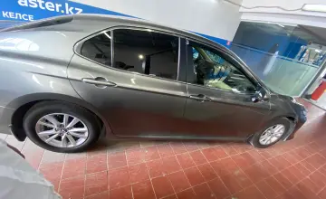 Toyota Camry 2022 года за 12 000 000 тг. в Астана фото 4