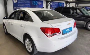 Chevrolet Cruze 2014 года за 3 500 000 тг. в Астана фото 4