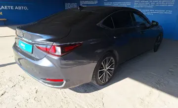 Lexus ES 2022 года за 22 000 000 тг. в Алматы