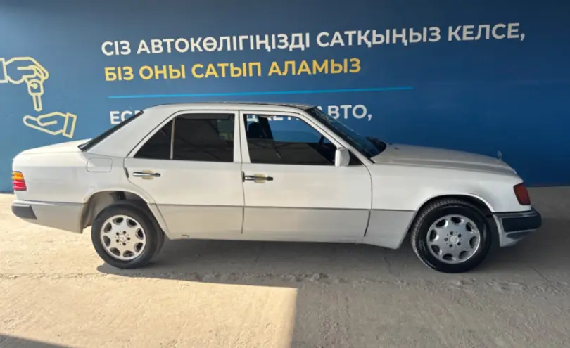 Mercedes-Benz W124 1991 года за 1 200 000 тг. в Алматы фото 4
