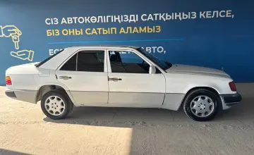 Mercedes-Benz W124 1991 года за 1 200 000 тг. в Алматы фото 4