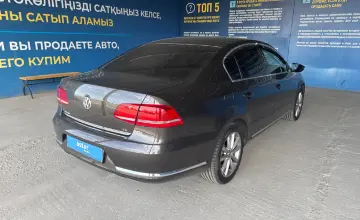 Volkswagen Passat 2014 года за 5 500 000 тг. в Алматы