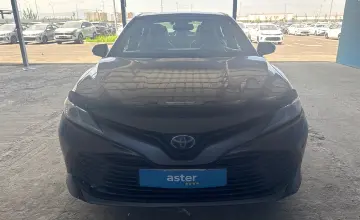 Toyota Camry 2018 года за 11 000 000 тг. в Алматы фото 2