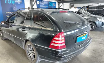 Mercedes-Benz C-Класс 2002 года за 2 300 000 тг. в Астана фото 4