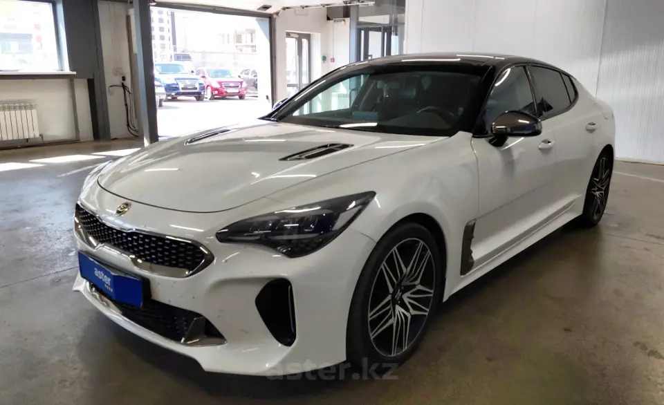 Kia Stinger 2018 года за 14 500 000 тг. в Астана