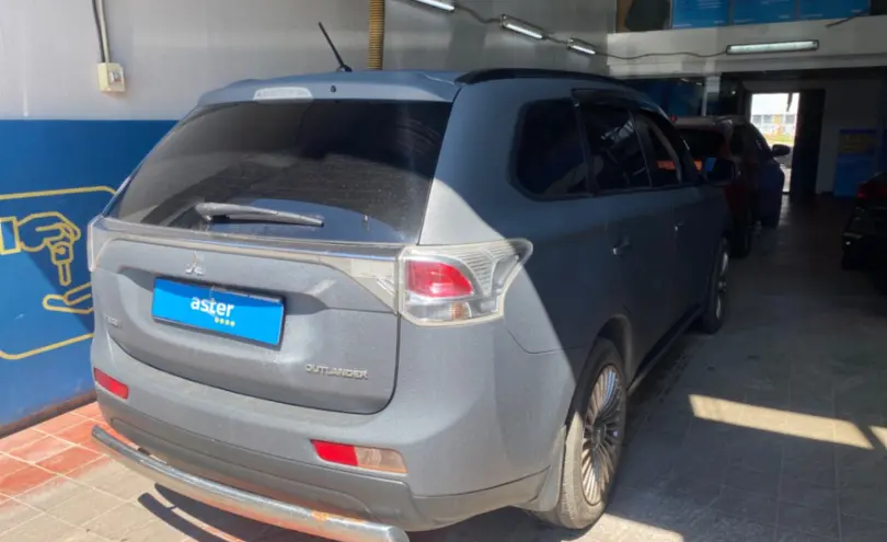 Mitsubishi Outlander 2013 года за 7 000 000 тг. в Астана фото 5