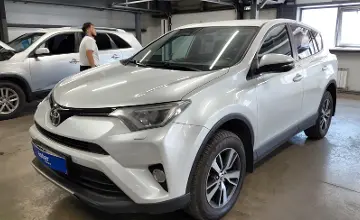 Toyota RAV4 2018 года за 11 000 000 тг. в Астана фото 1