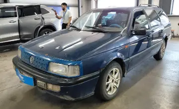 Volkswagen Passat 1991 года за 600 000 тг. в Астана фото 1