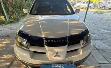 Mitsubishi Outlander 2003 года за 4 500 000 тг. в Талдыкорган фото 2