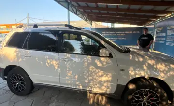 Mitsubishi Outlander 2003 года за 4 500 000 тг. в Талдыкорган фото 4