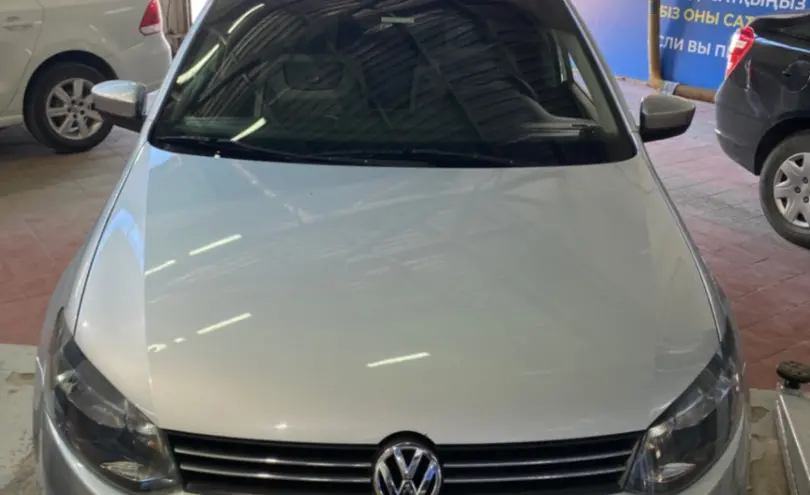 Volkswagen Polo 2014 года за 4 500 000 тг. в Астана фото 2