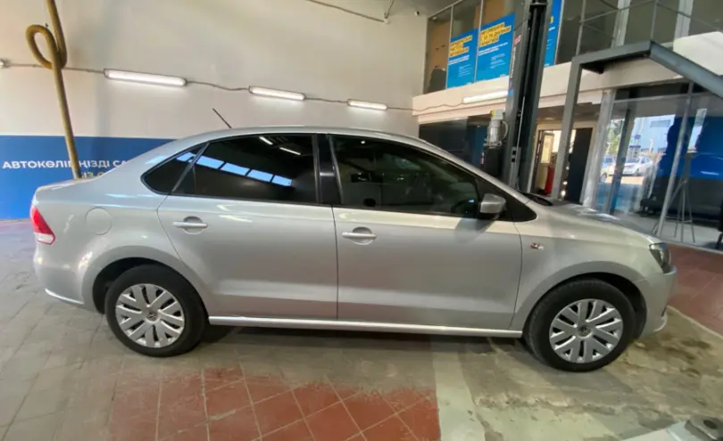 Volkswagen Polo 2014 года за 4 500 000 тг. в Астана фото 4