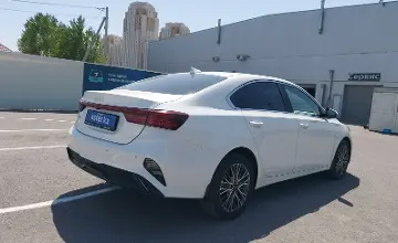 Kia Cerato 2023 года за 9 800 000 тг. в Шымкент фото 3