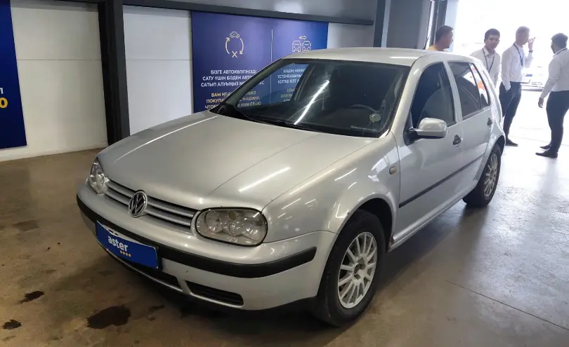 Volkswagen Golf 1998 года за 2 200 000 тг. в Астана