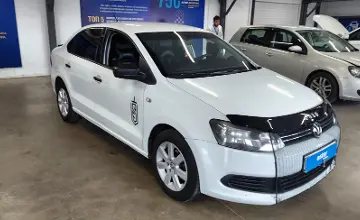 Volkswagen Polo 2015 года за 3 800 000 тг. в Астана фото 2
