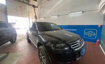 Volkswagen Touareg 2006 года за 4 500 000 тг. в Астана фото 3