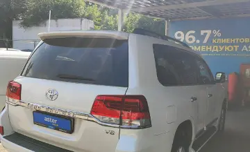 Toyota Land Cruiser 2017 года за 27 000 000 тг. в Алматы
