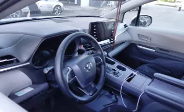 Toyota Sienna 2021 года за 21 000 000 тг. в Астана фото 5