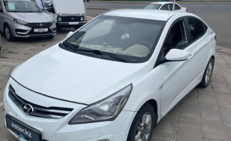 Hyundai Solaris 2015 года за 4 000 000 тг. в Уральск