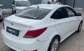 Hyundai Solaris 2015 года за 4 000 000 тг. в Уральск