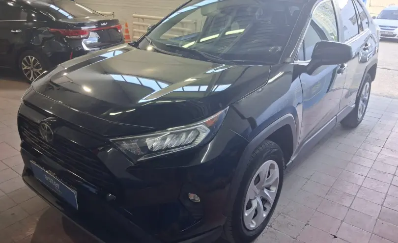 Toyota RAV4 2019 года за 13 000 000 тг. в Астана