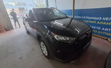 Toyota RAV4 2019 года за 13 000 000 тг. в Астана фото 3