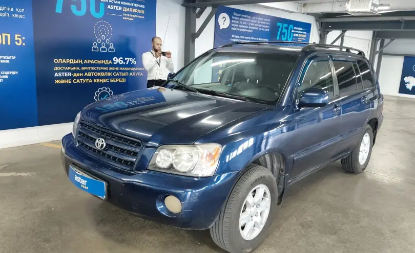 Toyota Highlander 2003 года за 6 500 000 тг. в Астана