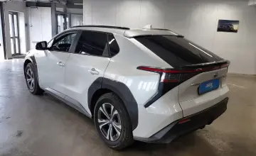 Toyota bZ4X 2022 года за 15 000 000 тг. в Астана фото 4