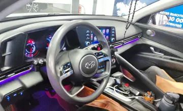 Hyundai Elantra 2021 года за 6 500 000 тг. в Астана фото 5