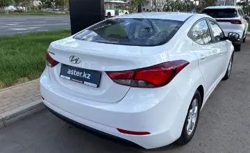 Hyundai Elantra 2015 года за 6 000 000 тг. в Астана