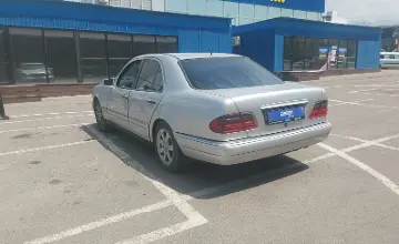 Mercedes-Benz E-Класс 1998 года за 2 600 000 тг. в Алматы фото 4