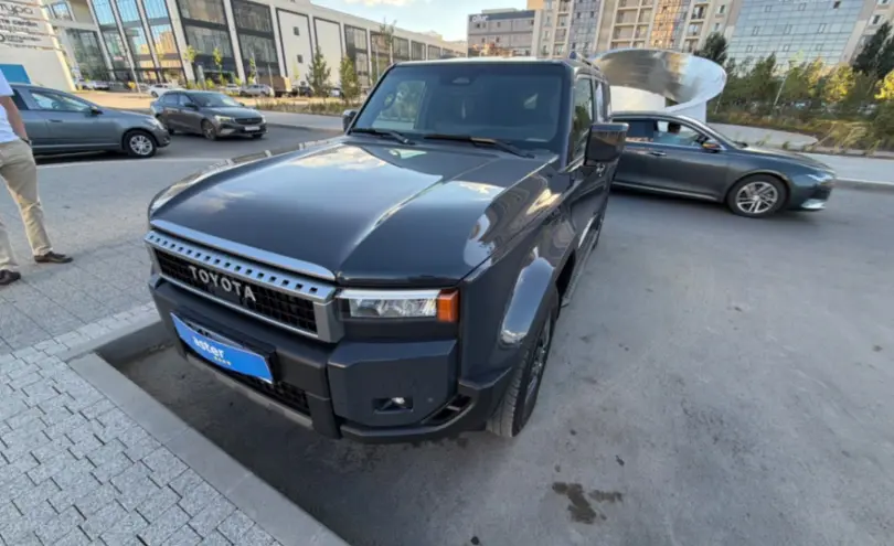 Toyota Land Cruiser Prado 2024 года за 30 500 000 тг. в Астана