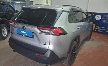 Toyota RAV4 2021 года за 15 000 000 тг. в Астана