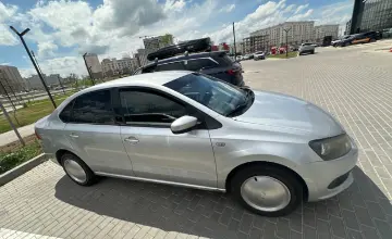 Volkswagen Polo 2011 года за 4 000 000 тг. в Астана фото 4