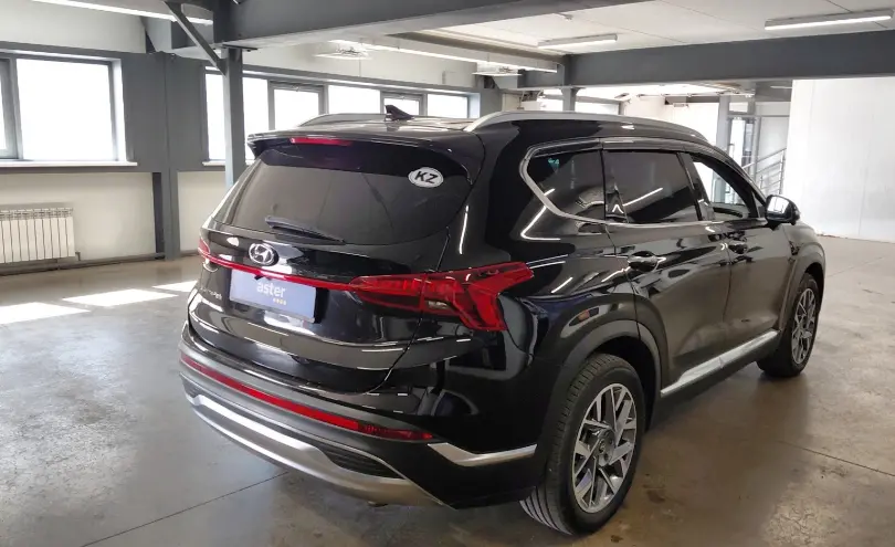 Hyundai Santa Fe 2021 года за 14 000 000 тг. в Астана фото 3
