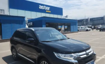 Mitsubishi Outlander 2015 года за 8 000 000 тг. в Алматы фото 2