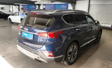 Hyundai Santa Fe 2018 года за 12 000 000 тг. в Астана фото 3