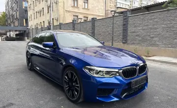 BMW M5 2018 года за 42 000 000 тг. в Шымкент фото 3